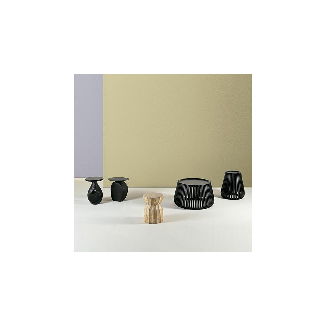 ARJUN příruční stolek 2