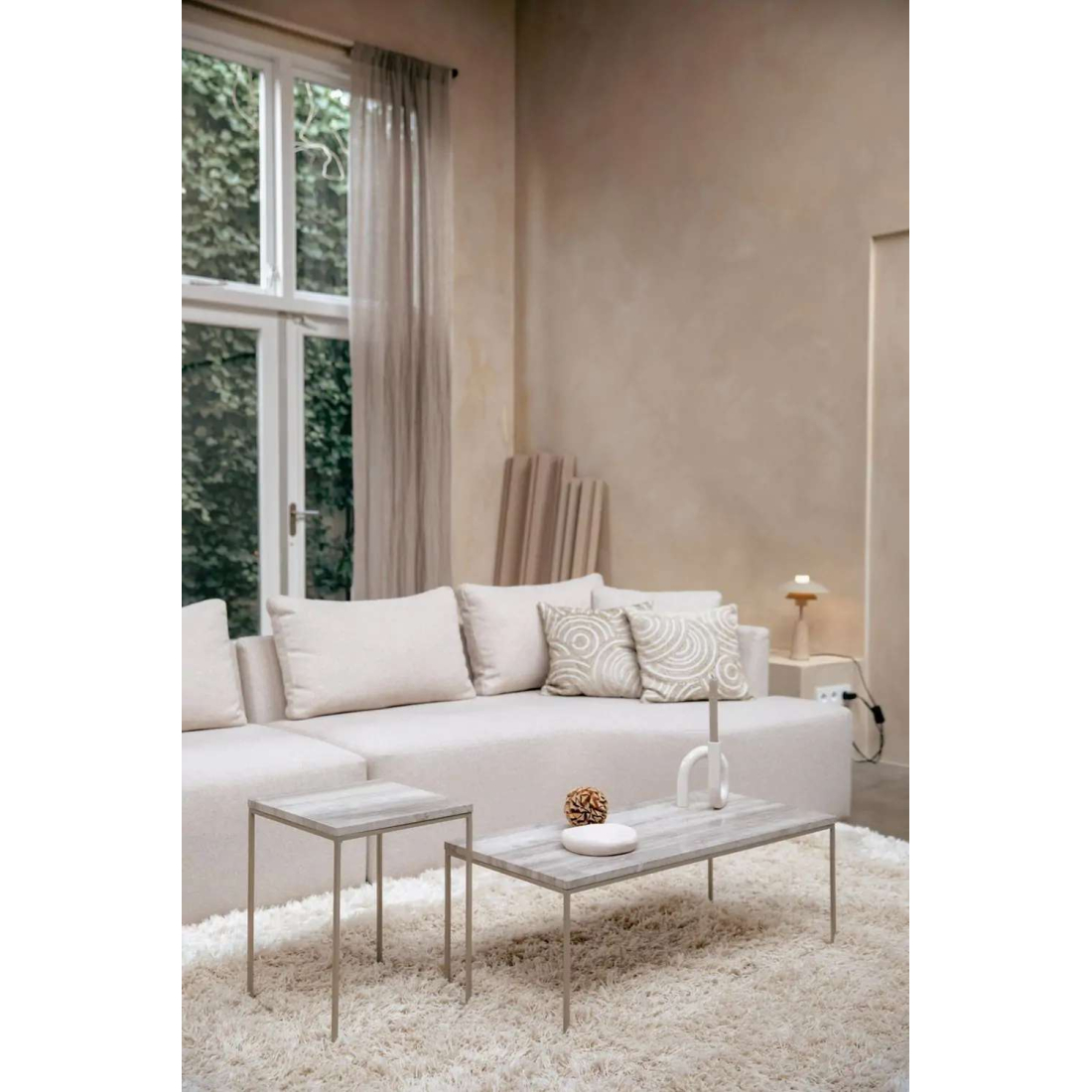 ZUIVER STRAY příruční stolek 2