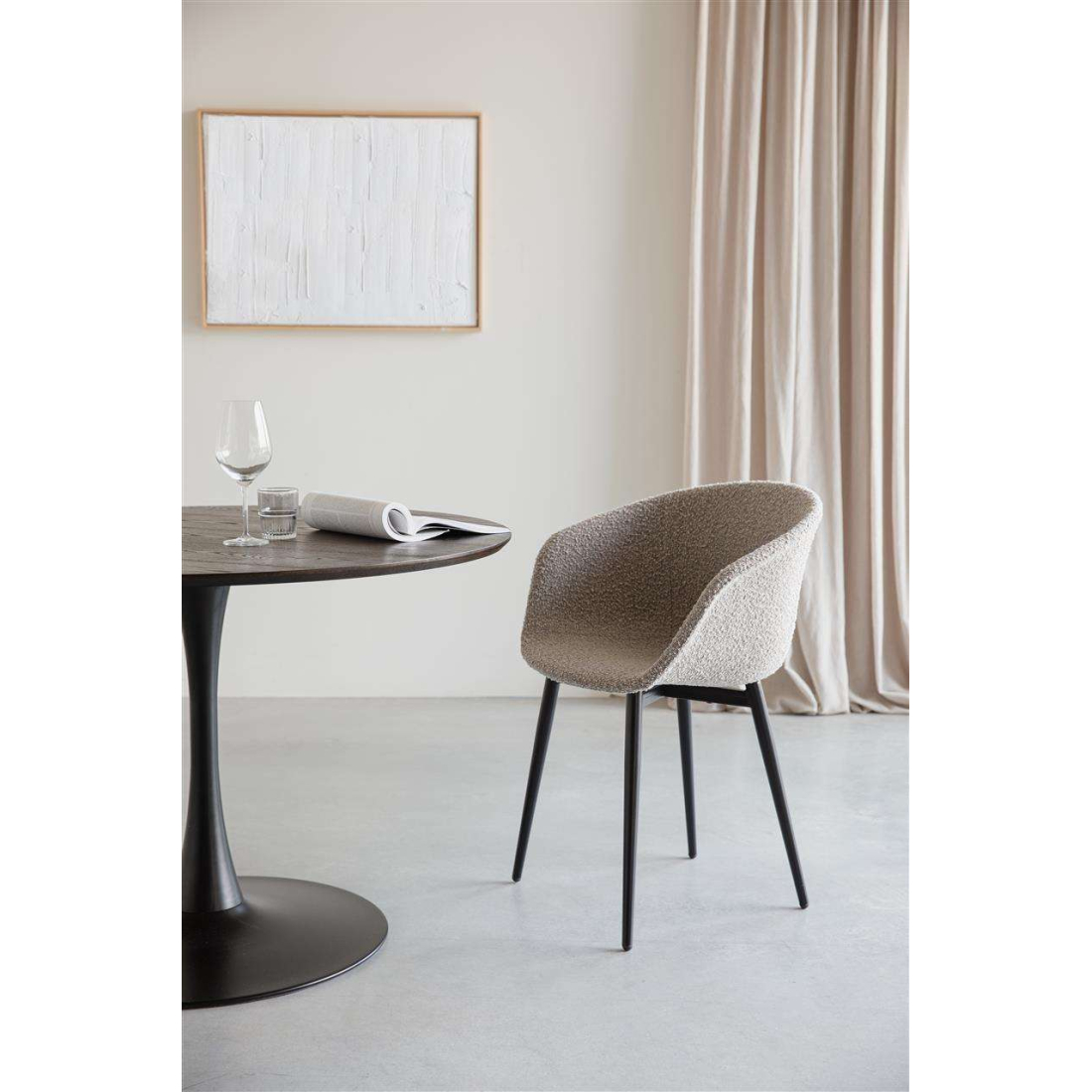 RAKU jídelní stůl 2