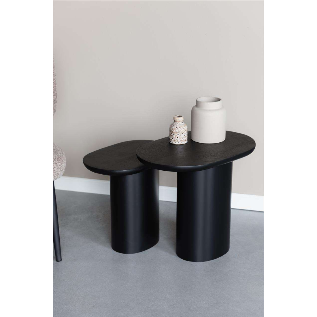 BELA příruční stolek 2