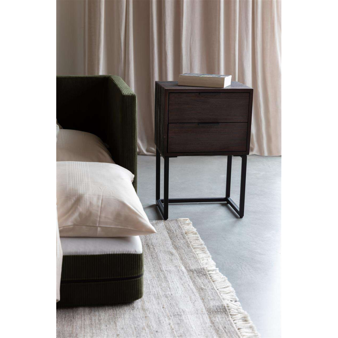 WEBSTER noční stolek 2