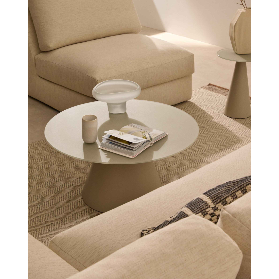 WILSHIRE GREY 80... 2